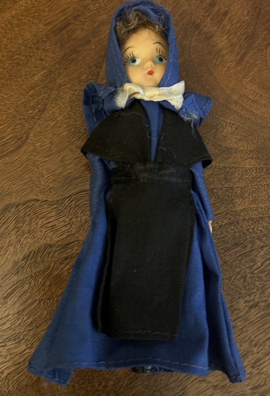Amish 5”Girl Doll In Traditional Blue And Black Dress