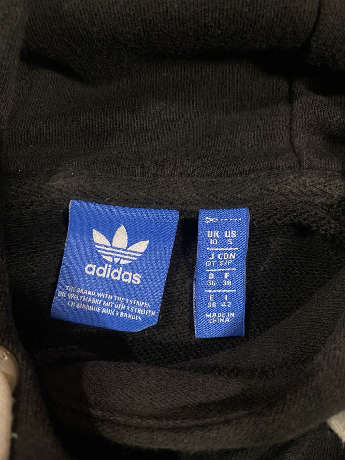 UO Urban Outfitters Sold Out adidas Originals Trefoil Cropped Hoodie Sweatshirt image 4