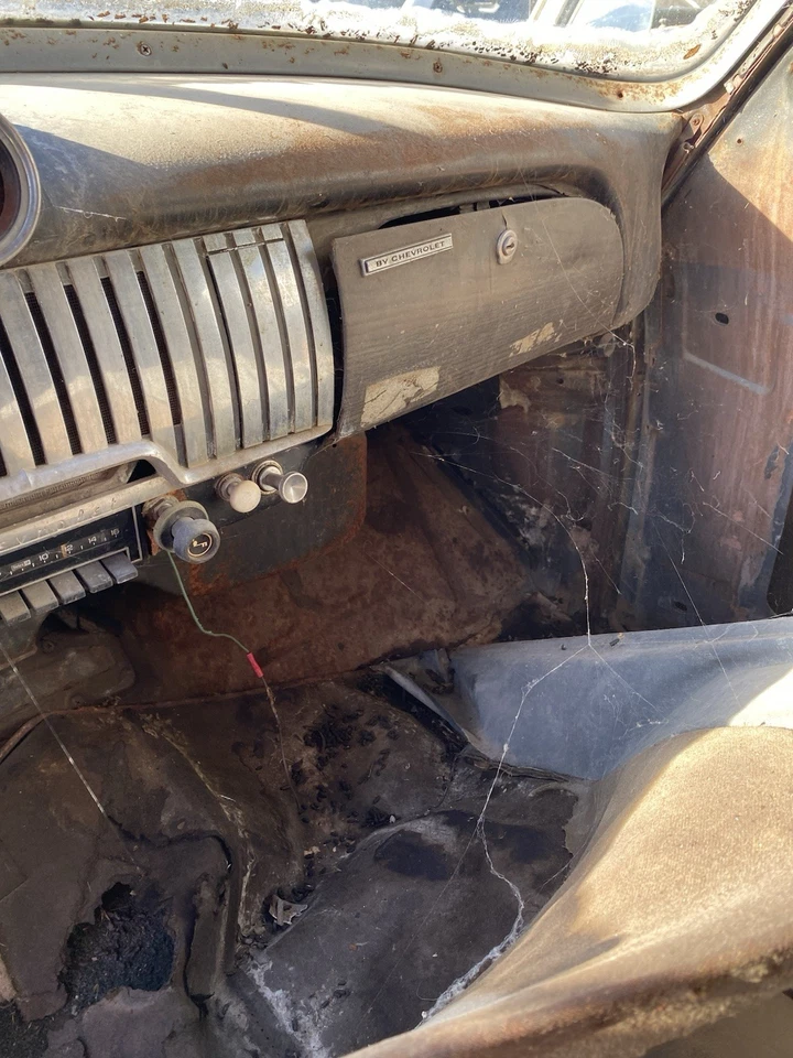 1952 Chevy Sedan Delivery HAS a Turbo Mounted In 73 Camaro Subframe - Image 4 of 4