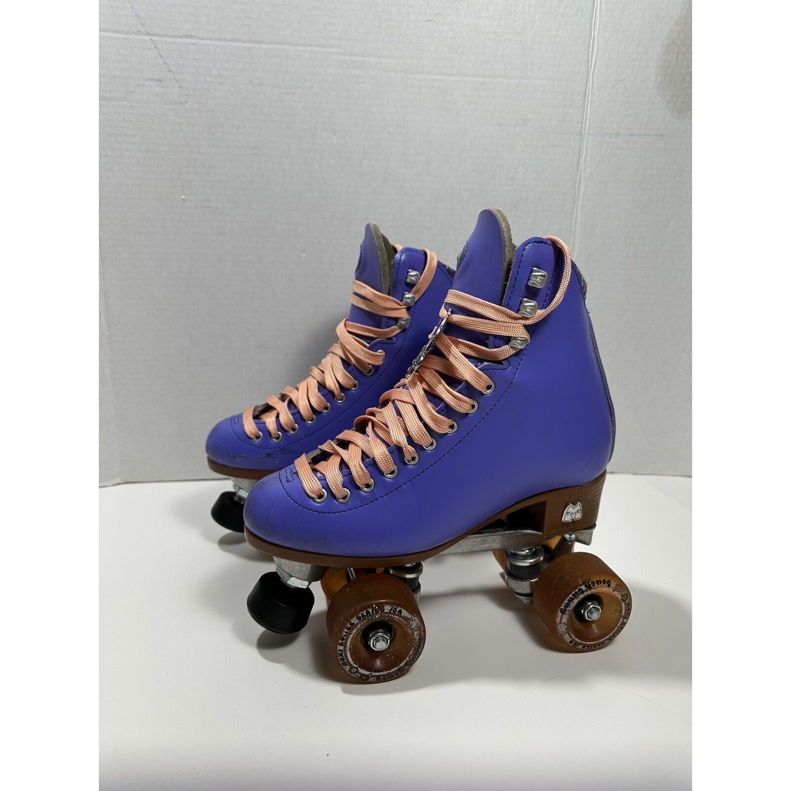 Women Roller Skates Periwinkle Sunset Purple 5 W/ Charm