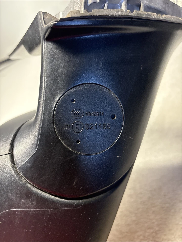 Espejo retrovisor puerta delantera izquierda BMW 320i xDrive 2012-2015 E021185, A046314 OEM Foto 2 de 4