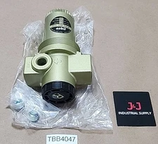 *NEW SURPLUS* Azbil RV2-40M-RNLB Pneumatic Regulator 1/2" 0.8-1.0MPa + Warranty!