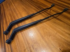 Toyota Tacoma 95-04 Wiper Arms Lh Rh Pair Oem P11709b Toyota Tacoma 95-04 Wiper Arms Lh Rh Pair Oem P11709b