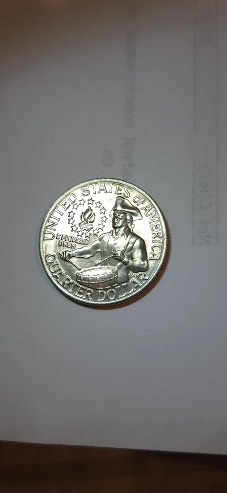 Rare! near perfect! 1976 Bicentenial Quarter No Mint Error and in Cod we trust. - Image 4 of 4