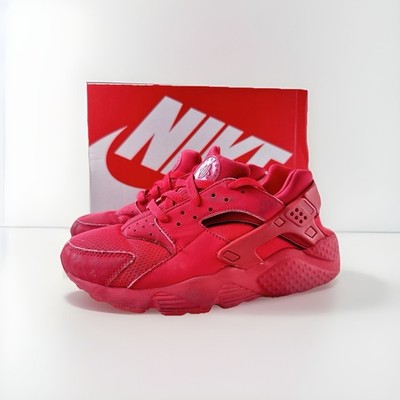 Size 6 - Nike Air Huarache Triple Red