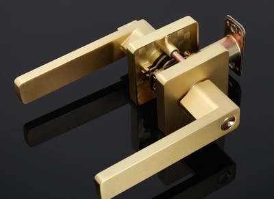 Satin Brass Keyed Alike Square Keyed Entry Door Lever