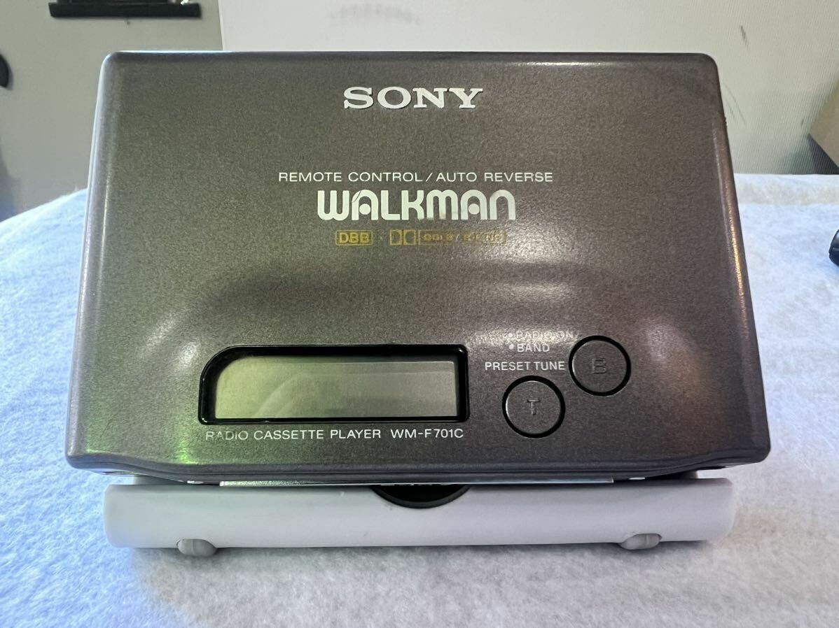 SONY WM-F701C WALKMAN CASSETTE PLAYER FM/AM Radio Good | eBay