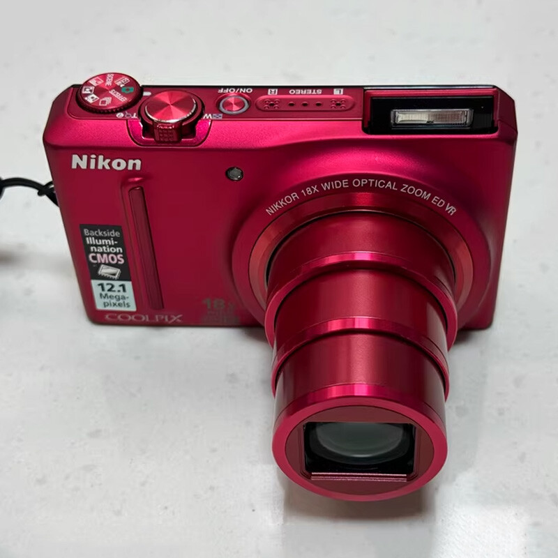 Nikon COOLPIX S9100 12.1MP 18x Zoom HD Digital Camera Red