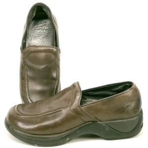 dansko mens loafers