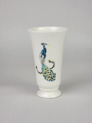 VINTAGE SIGNED M.E.T.PORCELAIN PEACOCK VASE HAND PAINTED 4 INCHES MINOR CHIPS