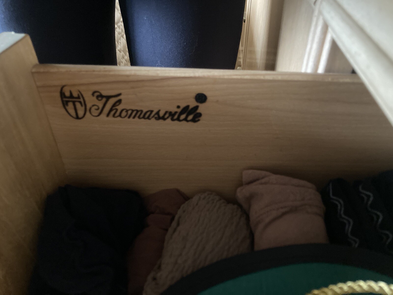 thomasville bedroom set eBay