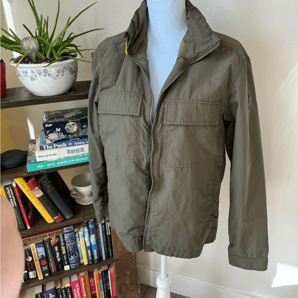 Alpine Design Front Zip Green Field Jacket with Storable