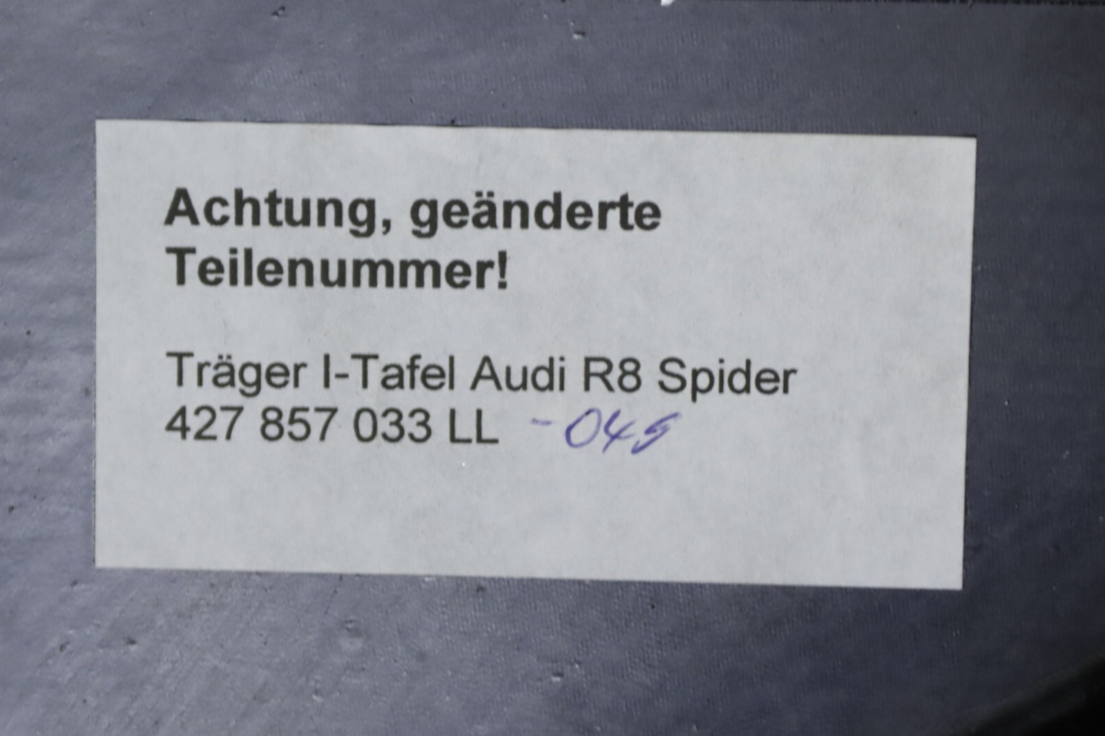 *Damaged* Audi R8 Spyder Front Black Leather Dashboard Panel 2011 2012 OEM