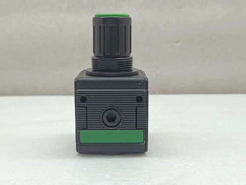 NEW BOSCH 0 821 302 400 / 0821302400 PRESSURE REGULATOR /W GAUGE 0-16 BAR - Picture 7 of 13