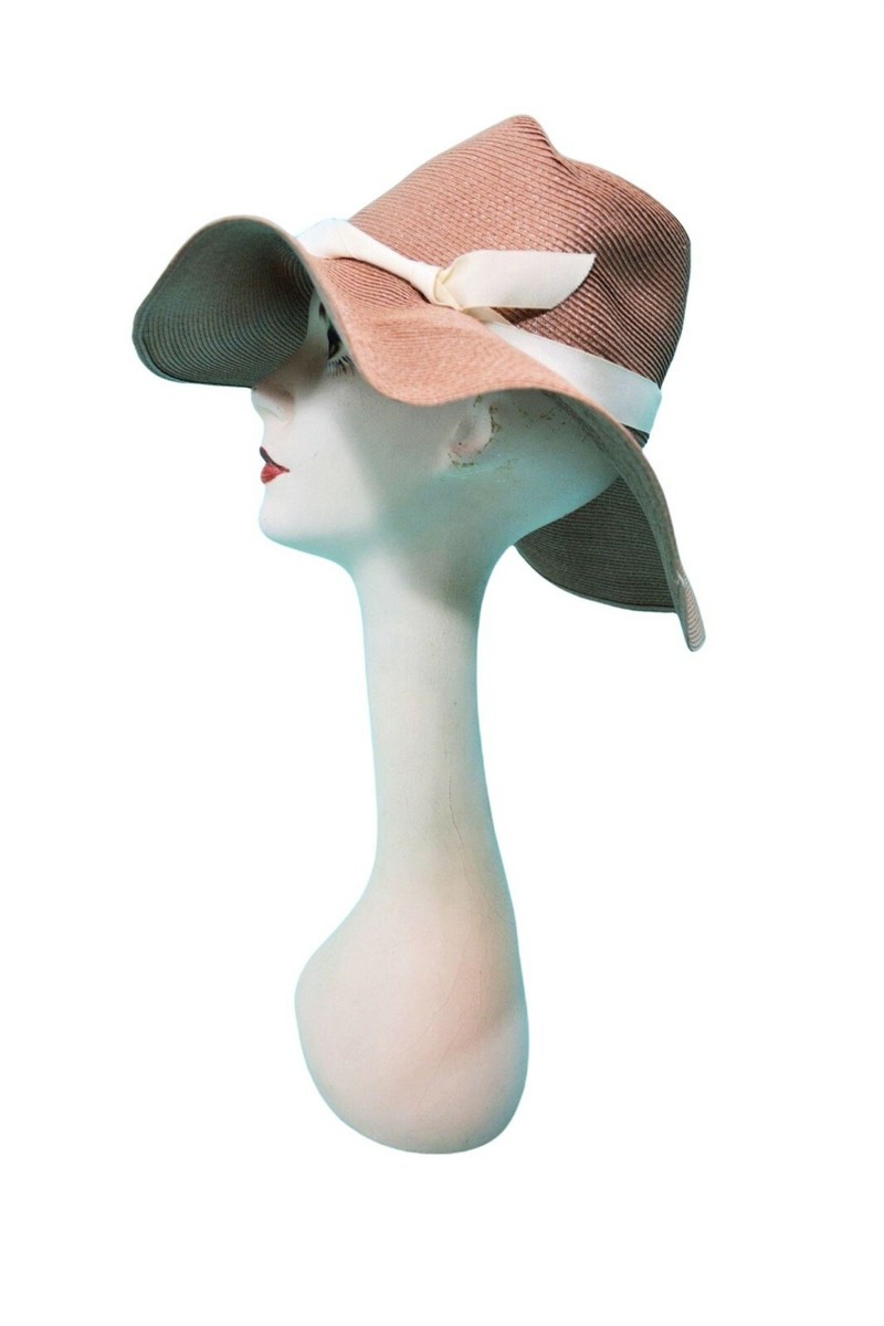 VINTAGE DOREE OF NEW YORK 1970’s navy floppy sun hat-pristine condition- Vintage doree of new - Gem main image 2