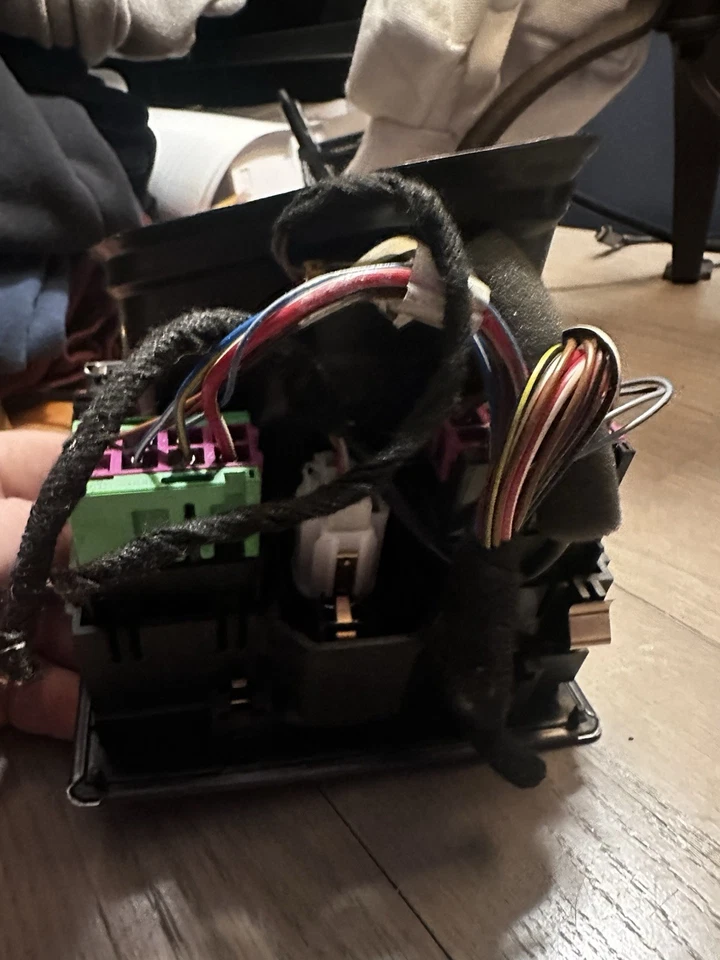 Salidas de aire traseras centrales de bronce Audi A6 98-04 C5 - Genuine - 4B0 819 203 Foto 3 de 4