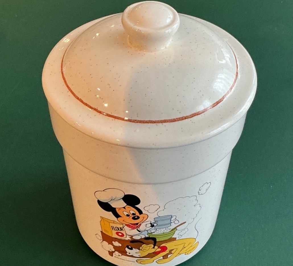 Treasure Craft - Vintage Walt Disney “Mickey & Pluto” Ceramic