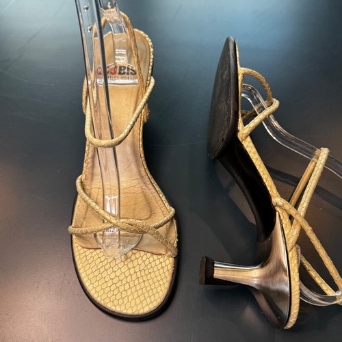 Charles Jourdan CJ Bis Women 8.5 Cream/Gold Snakeskin Strappy Kitten Heel Sandal