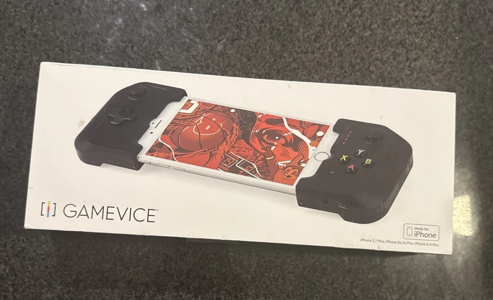 Gamevice GV157 Gamepad Controller fits APPLE IPHONE 6 up to XS MAX - Image 2 of 4