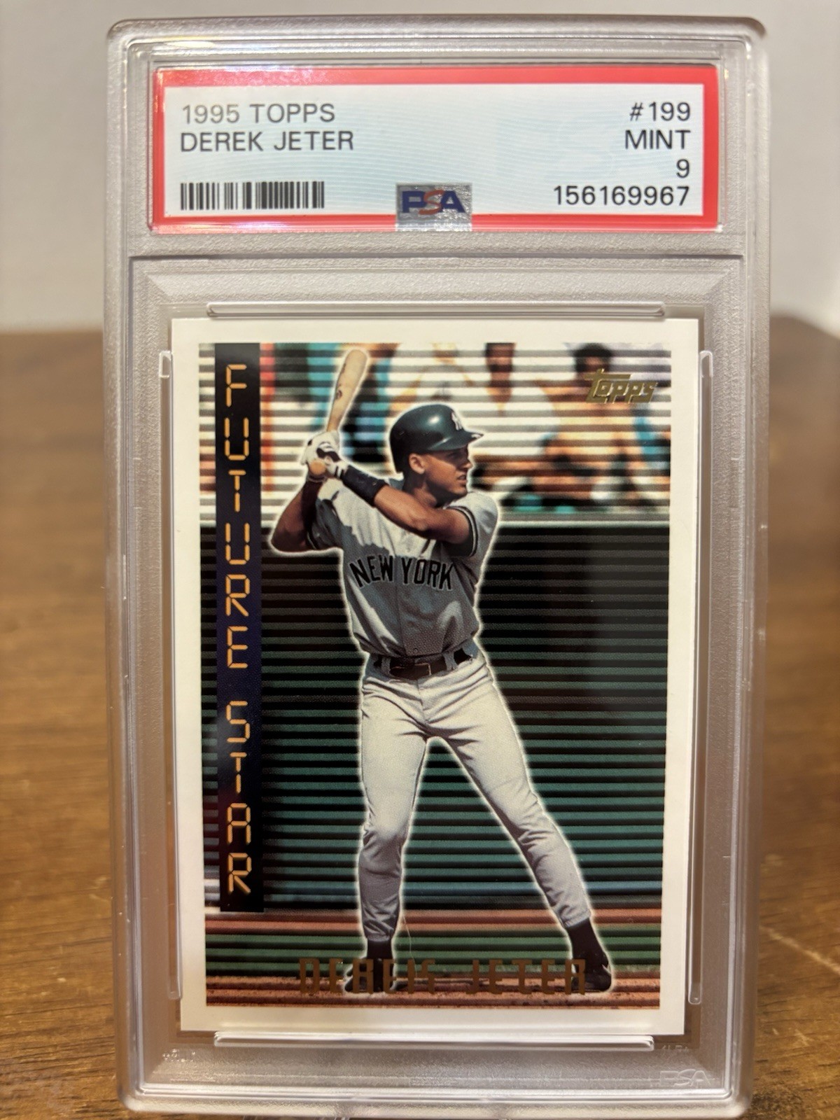 1995 Topps - Derek Jeter #199 New York Yankees HOF Rookie PSA 9