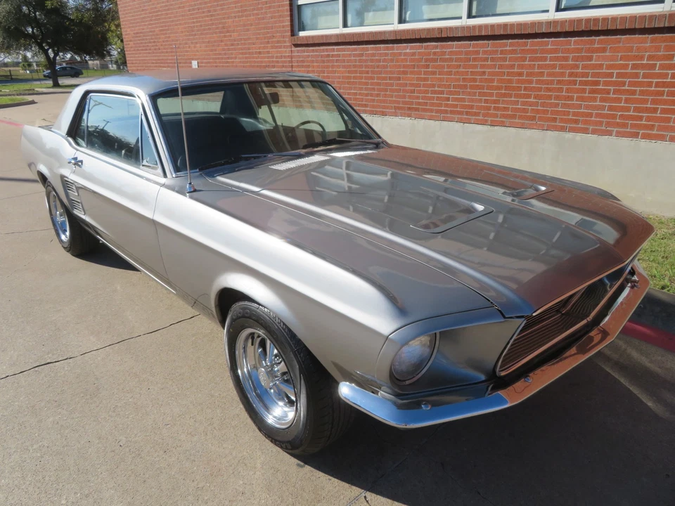 Ford Mustang 1967  Foto 4 de 4