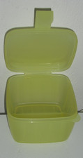 Tupperware Forget Me Not Fridge Hanging Chees...