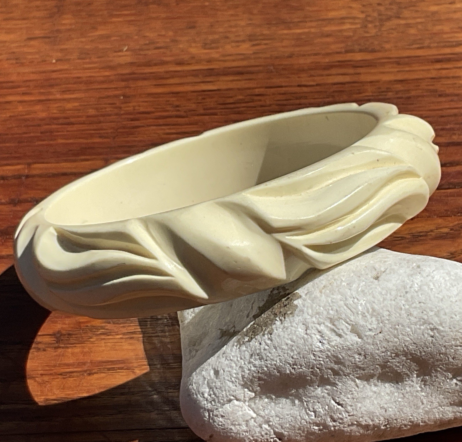 Vintage Art Deco French Bakelite Bangle Bracelet Carved Buttercream