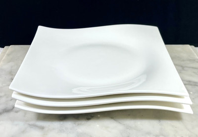 MAXWELL & WILLIAMS Bone White MOTION Wavy Square 10.5'' Dinner Plate Set of 3