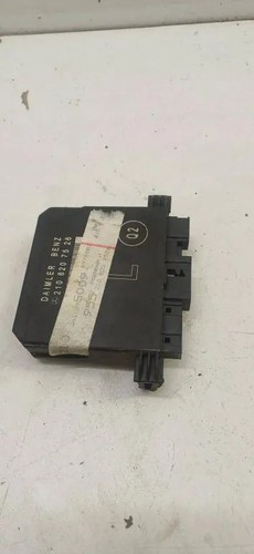 MERCEDES-BENZ E T-Model S210 Türsteuergerät hinten rechts 2108207526 34893424