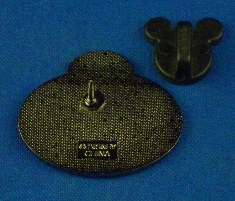 Tigger Wide World of Sports Cast Member Name Tag Disney Pin # 13114 - Image 3 of 4