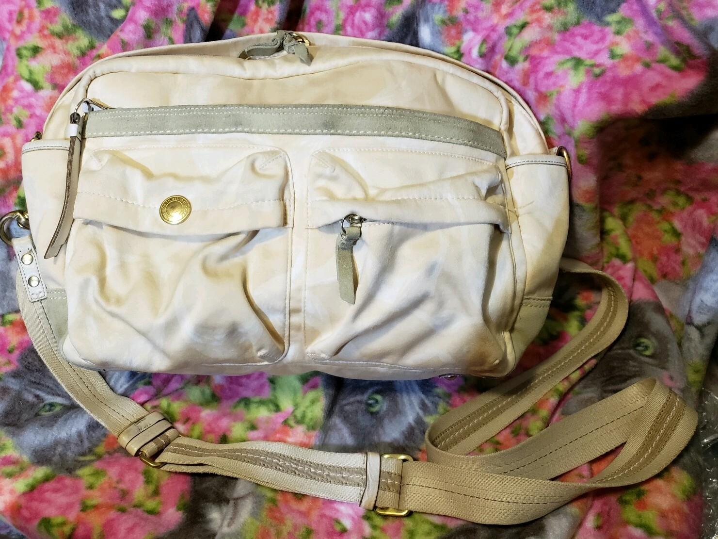 Coach Multi Use Diaper Bag Crossbody Cream "C" Signat… Gem