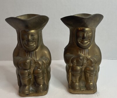(2) VINTAGE SOLID BRASS TOBY JUG 4 3/4'' SITTING MAN  Patina