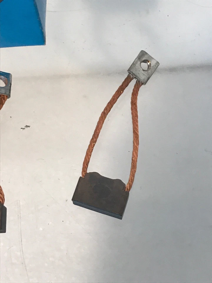 Cepillos de arranque Bendix NOS Ford, AMC, Jeep Ford # C0DZ-11057A ver abajo vehículos Foto 4 de 4