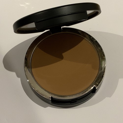 Kat Von D KVD Lock It Powder Foundation Deep 71 New 9g - Picture 2 of 4
