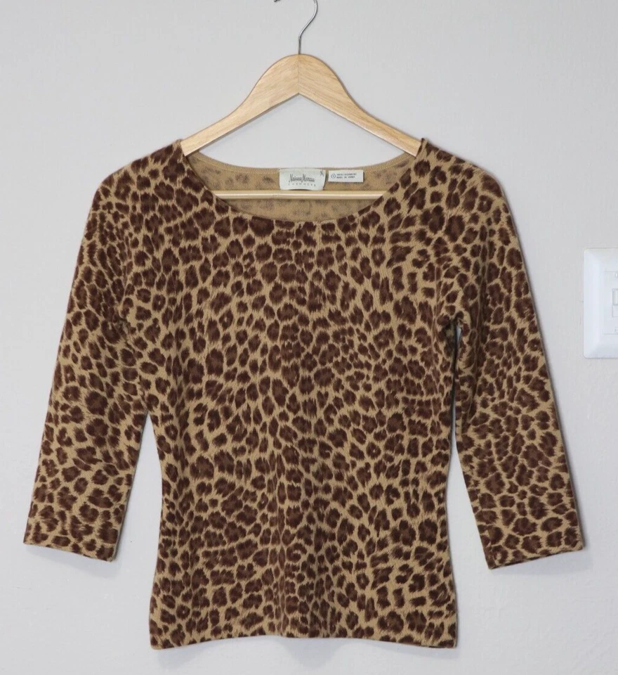 Suéter Vintage Neiman Marcus Estampado Leopardo Cachemira Manga 3/4 Cuello Redondo Talla M? Foto 2 de 4