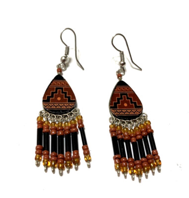 Vintage Native American Indian design black & brown beaded dangle earrings