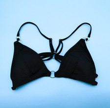 Victorias Secret Medium Black Triangle Cuout Metal Ring Link Bikini Top Swimwear