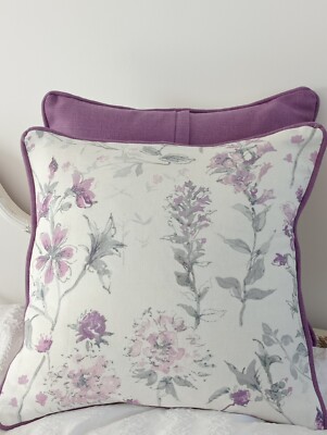 Kissenhülle Laura Ashley Wild Meadow blass IRIS 16'' (pfeifenförmig)