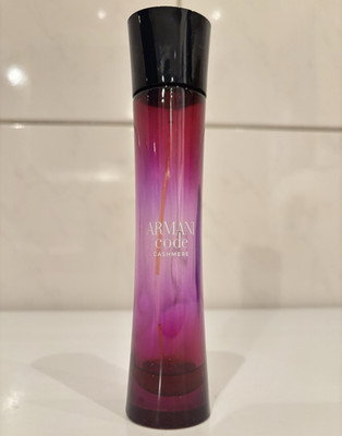 ARMANI Code Cashmere Parfum-Flakon lila/rosa Einzelobjekt ab 1960