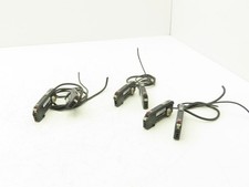 Keyence FS-V31 FS-V32 Fiber Optic Sensor Amplifier NPN 12-24vDC Lot of 3 Sets