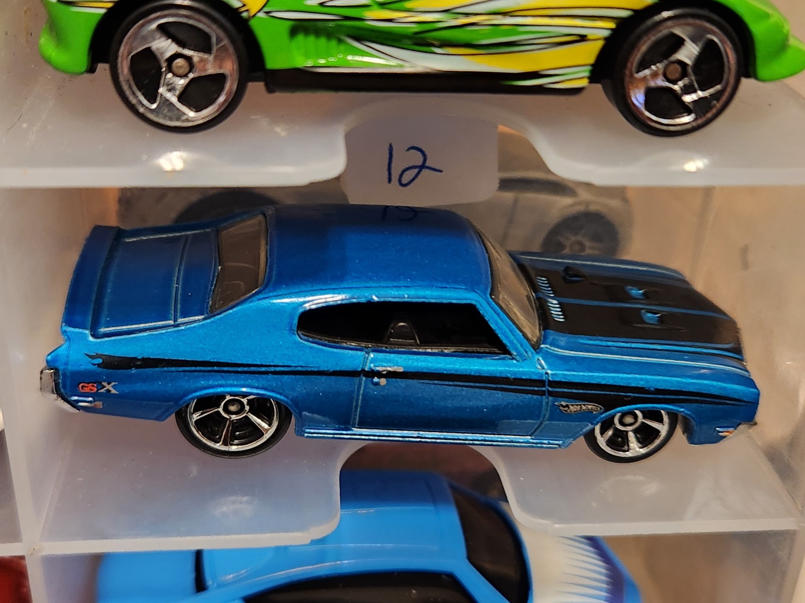 Picture 13 of 25