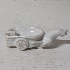 Rare Vtg Ceramic Ashtray White Chicken Pulling Wagon Japan Gold Trim 4.5" L