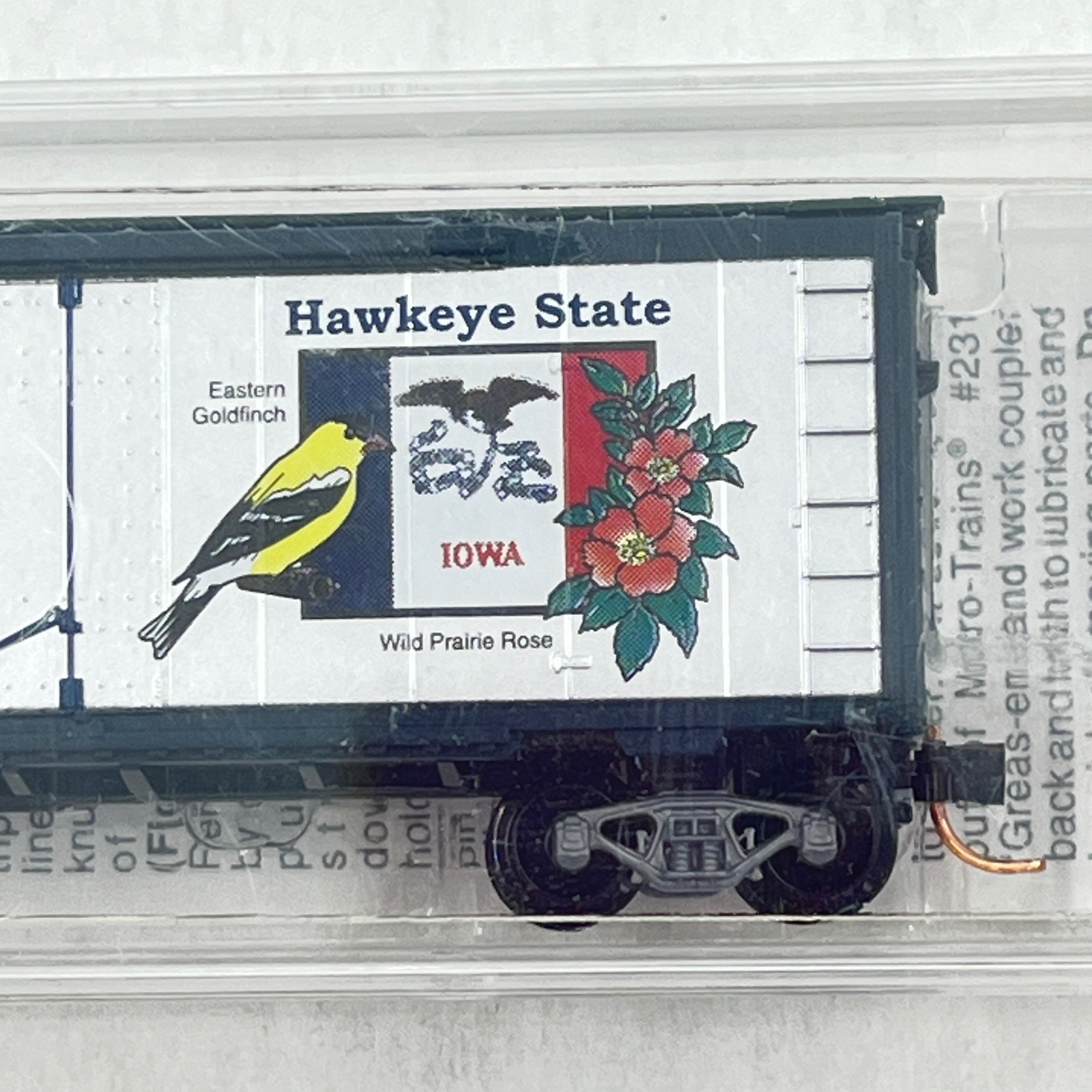 Micro Trains N Scale State Car Iowa IA 1846 40 foot Plug Door Box Car #21380