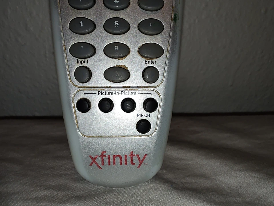 Comcast Xfinity 1167ABM1-0002-R Cable Box Digital HD TV Cable Remote Control - Image 3 of 4