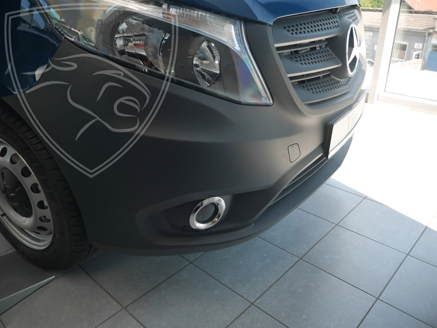 Entourage antibrouillard finition chrome miroir Mercedes Viano W447 2015-