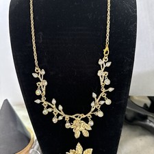 Disney Princess Beauty and the Beast BELLE Exclusive Accessory Set Necklace