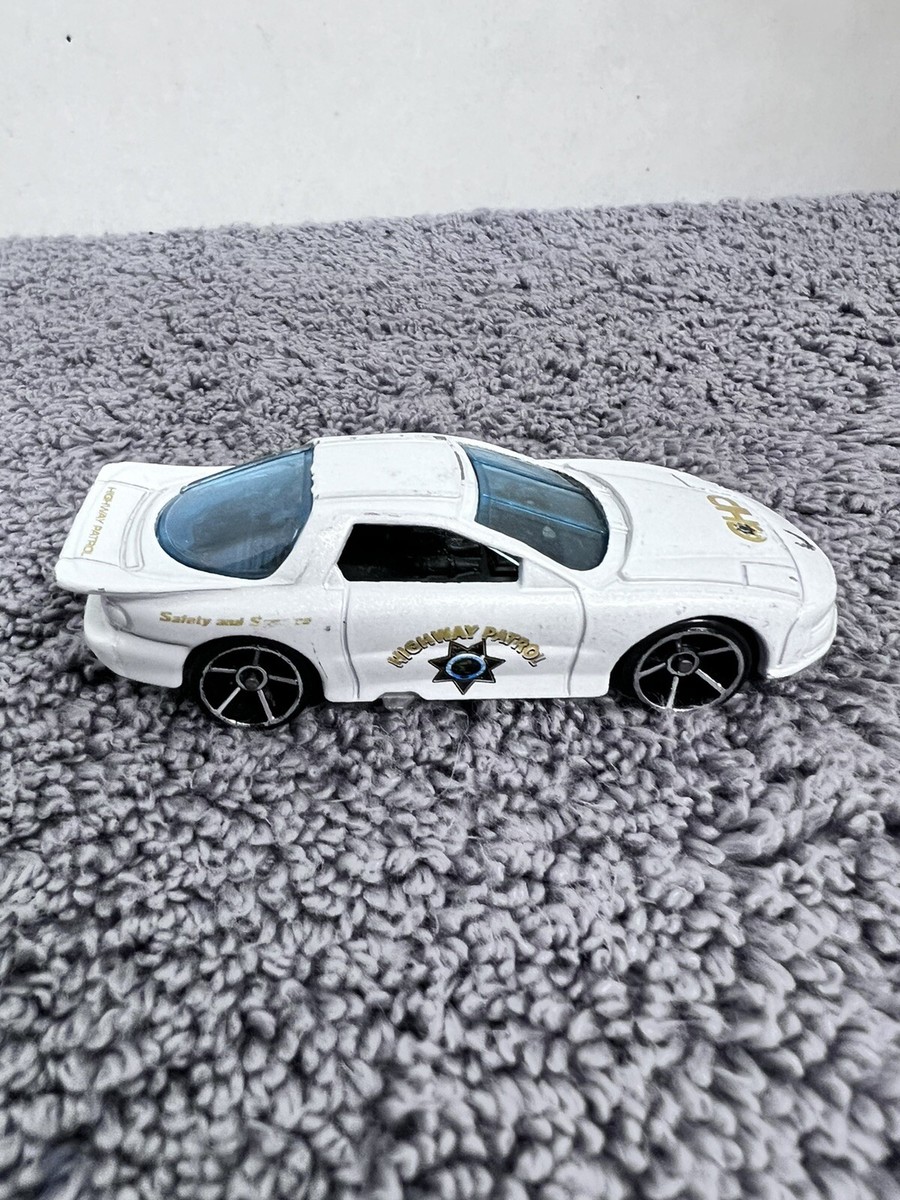 の*ぼ様 in pursuit of peace 1997 非売品 1997 Hot Wheels Pontiac Firebird CHP Highway Patrol White Main