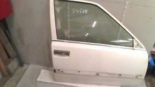 Porte avant et accessoires Renault R25