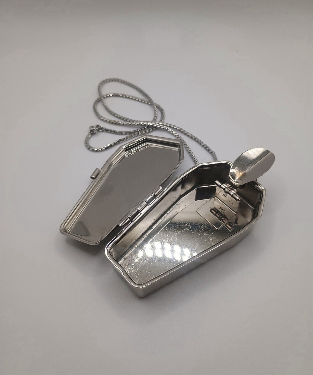 New Supreme FW17 Coffin Keychain Box Logo Pin Camera Bottle Opener