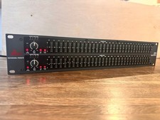 dbx 221 31-band equalizer
